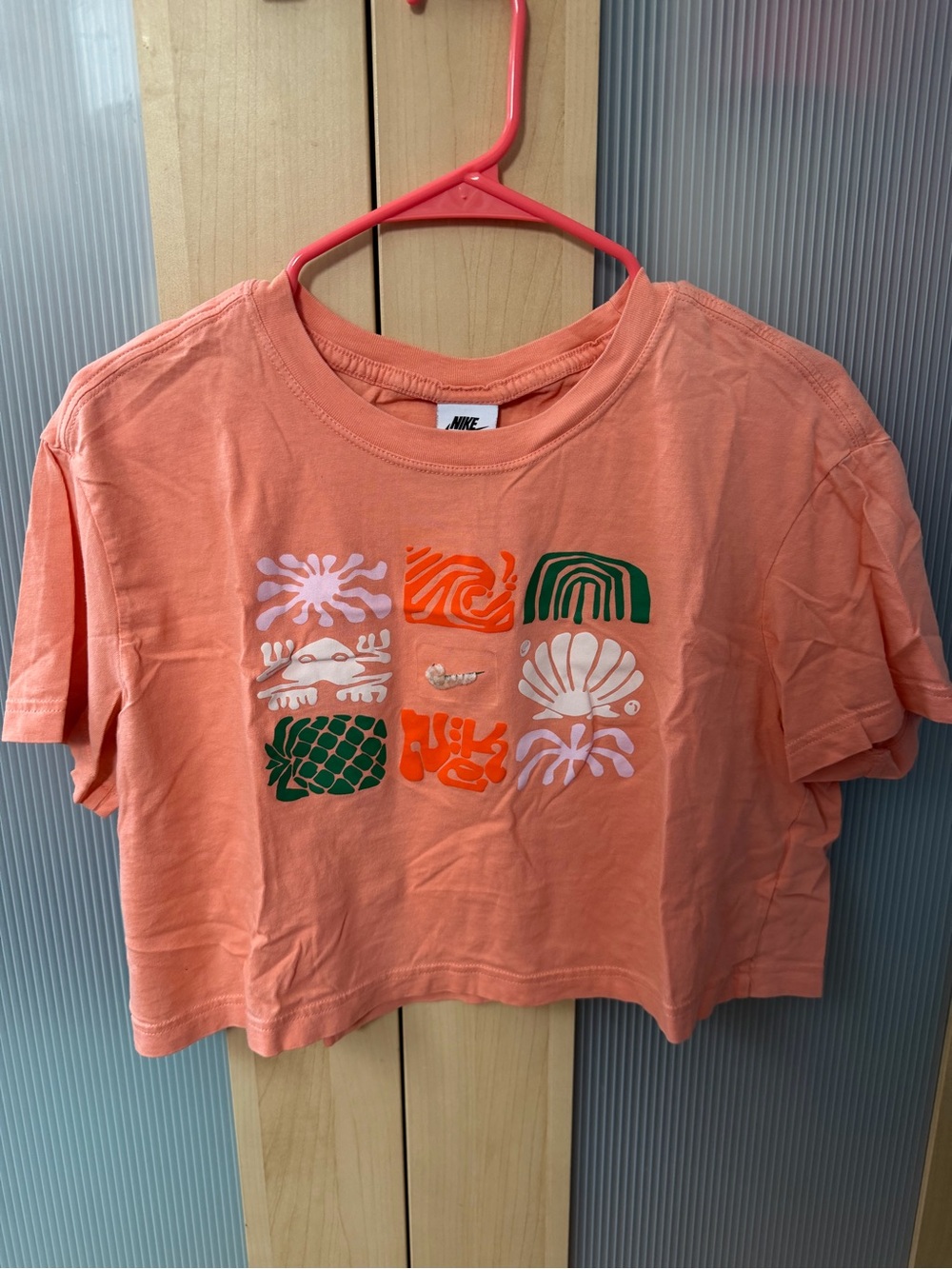 Nike coral crop top